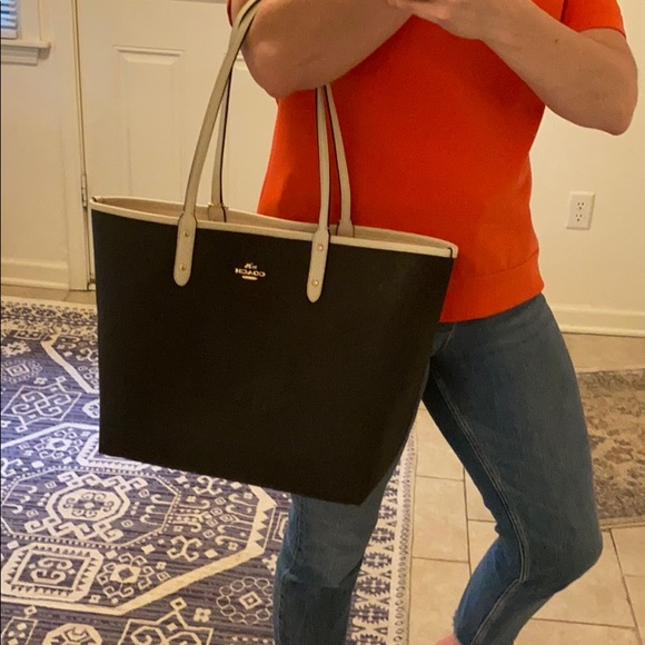 Coach Handbags - Coach | Reversible City Tote